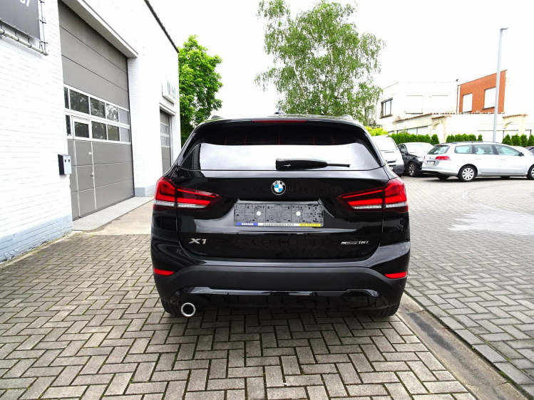 BMW X1 1.5iA sDrive18 BUSINESS NAVI,FULL LED,ALU 19