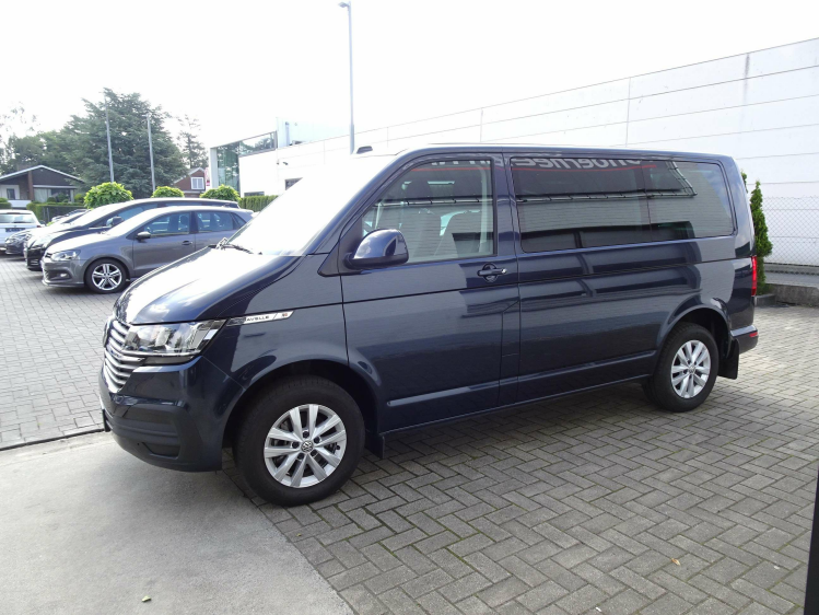 Volkswagen T6.1 Caravelle 5pl. Lichte vracht NAVI,CARPLAY,CAMERA,TREKHAAK Garage Nico Vanderheeren BV