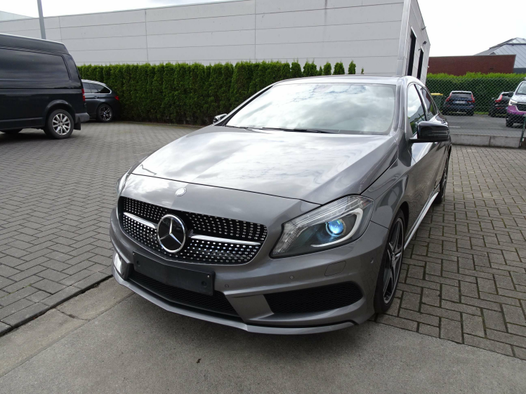 Mercedes-Benz A 180 AMG XENON,NAVI,CAMERA,SPORTZETELS,CRUISE,ALU 18