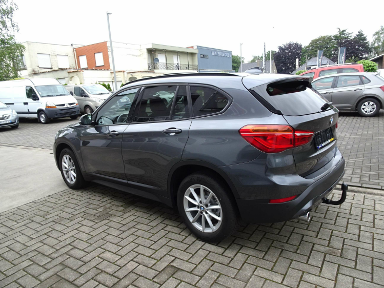 BMW X1 1.5iA sDrive18 PANODAK,CAMERA,HEAD-UP,TREKHAAK Garage Nico Vanderheeren BV