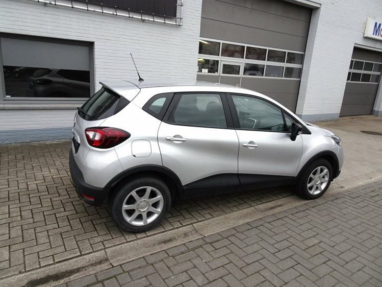 Renault Captur 0.9TCe Zen AIRCO,PDC,CRUISE,BLUETH,USB,SERVO Garage Nico Vanderheeren BV