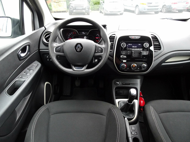 Renault Captur 0.9TCe Zen AIRCO,PDC,CRUISE,BLUETH,USB,SERVO Garage Nico Vanderheeren BV