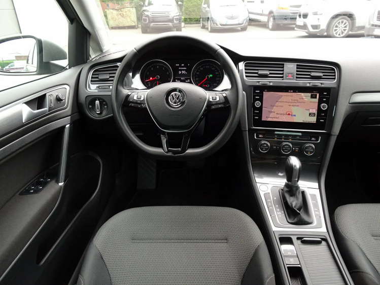 Volkswagen Golf 1.4TSi Comf. DSG,CAMERA,CARPLAY,NAVI,ADAPT.CRUISE Garage Nico Vanderheeren BV