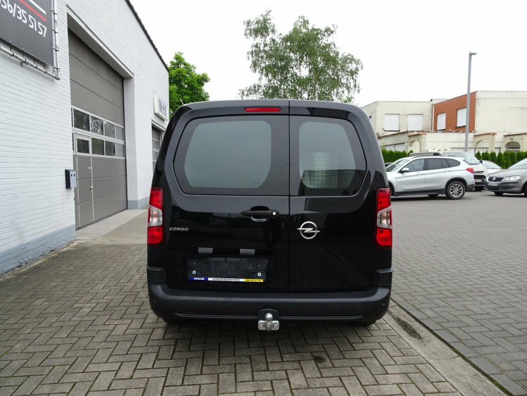 Opel Combo 1.2i 2pl. L2H1 NAVI,CARPLAY,CRUISE,SCHUIFDEUR L+R Garage Nico Vanderheeren BV