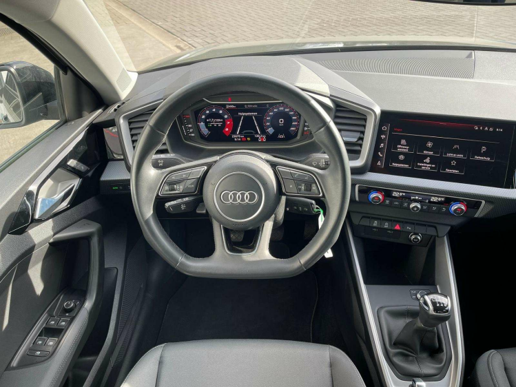 Audi A1 30TFSi 5d. S-Line VIRTUAL,CARPLAY,CAMERA,FULL LED Garage Nico Vanderheeren BV