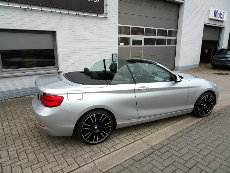 BMW 218 cabrio XENON,LEDER,NAVI,PDC,ZETELVERWARMING Garage Nico Vanderheeren BV