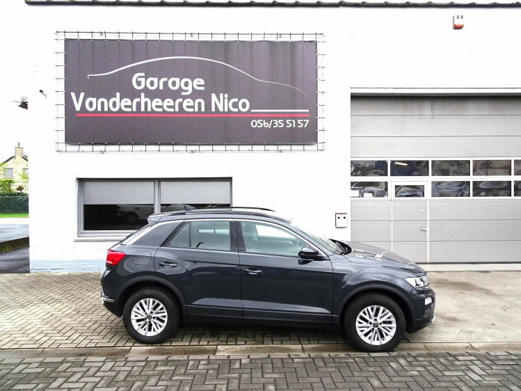 Volkswagen T-Roc 1.0TSi Style CARPLAY,ADAPT.CRUISE,AIRCO,DAB,BLUETH Garage Nico Vanderheeren BV