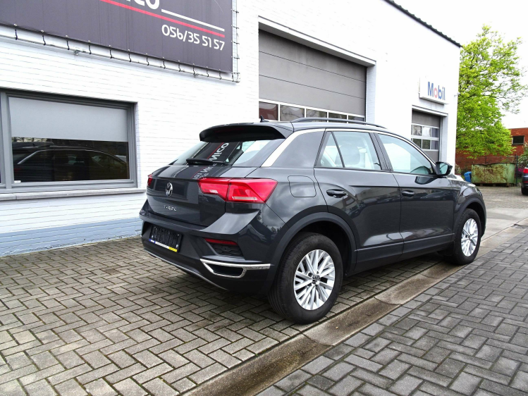 Volkswagen T-Roc 1.0TSi Style CARPLAY,ADAPT.CRUISE,AIRCO,DAB,BLUETH Garage Nico Vanderheeren BV