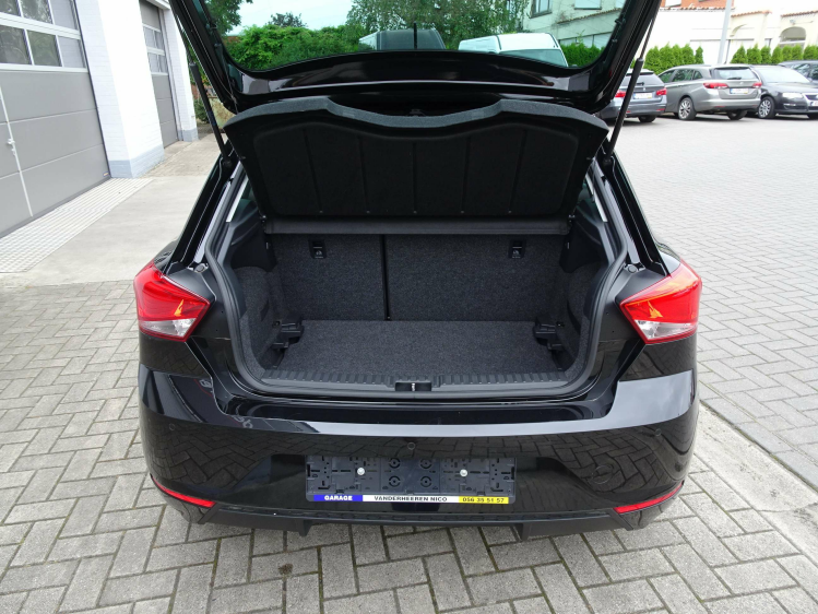 SEAT Ibiza 1.0TSi Move NAVI,CARPLAY,CRUISE,PDC,BLUETH,DAB,ALU Garage Nico Vanderheeren BV