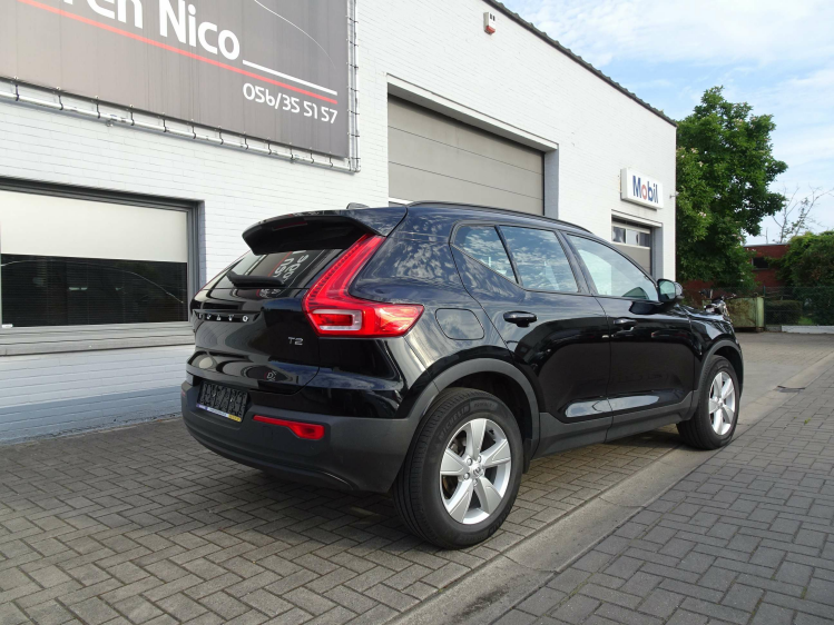 Volvo XC40 1.5T2 Momentum Geartronic CARPLAY,CAMERA,CRUISE Garage Nico Vanderheeren BV