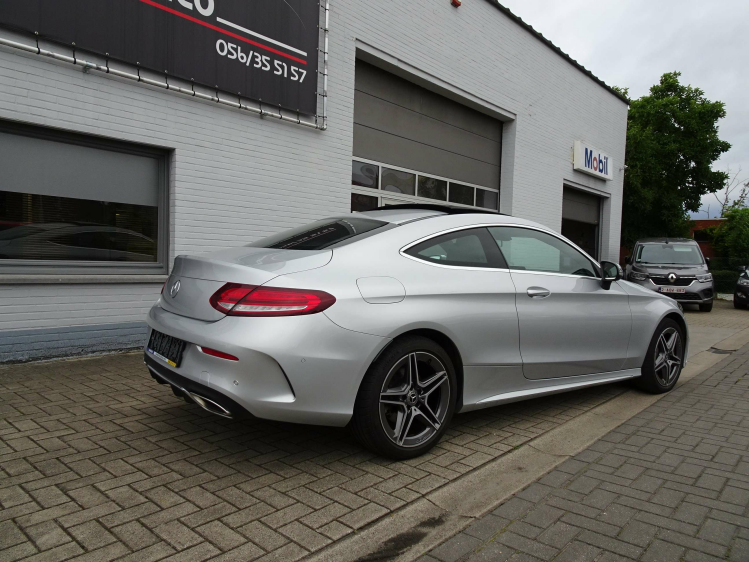 Mercedes-Benz C 180 AMG LINE, PANO DAK, CAMERA, ALCANTARA ZETELS Garage Nico Vanderheeren BV