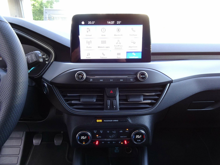 Ford Focus 1.0i MHEV ST-Line CARPLAY,ADAPT.CRUISE,CAMERA,DAB Garage Nico Vanderheeren BV