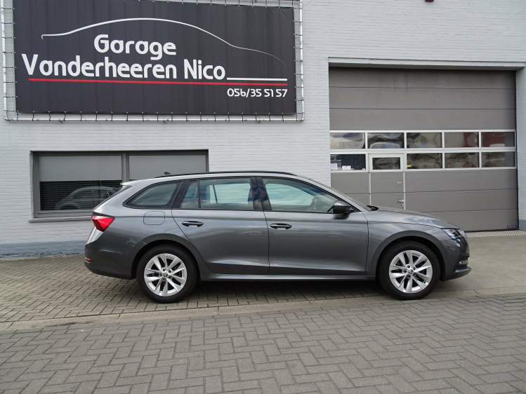 Skoda Octavia 1.4TSi PHEV Style DSG,VIRTUAL,CARPLAY,CRUISE,PDC Garage Nico Vanderheeren BV