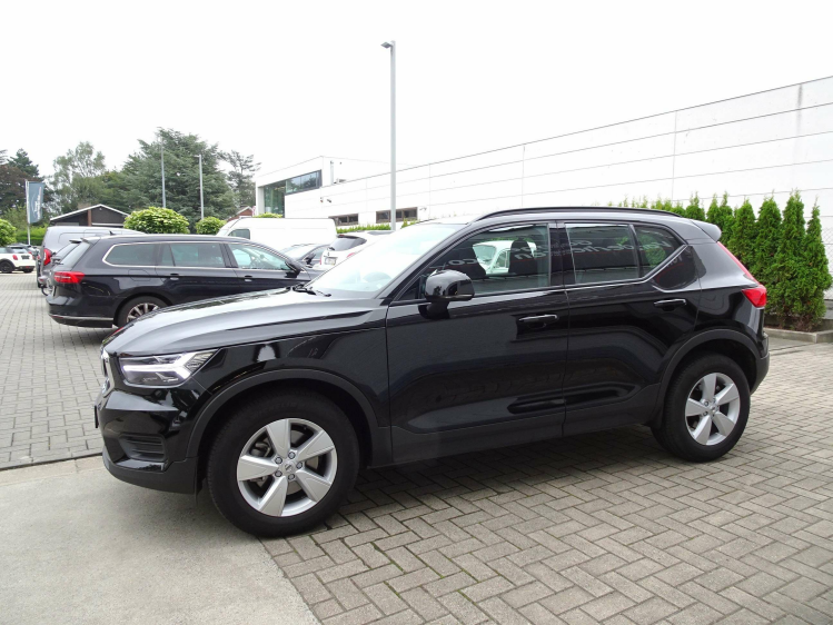 Volvo XC40 1.5T2 Momentum Geartronic FULL LED,EL.KOFFER,CRUIS Garage Nico Vanderheeren BV