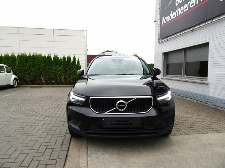 Volvo XC40 1.5T2 Momentum Geartronic FULL LED,EL.KOFFER,CRUIS Garage Nico Vanderheeren BV