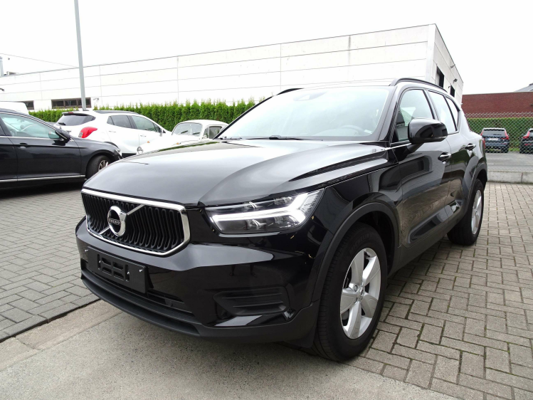 Volvo XC40 1.5T2 Momentum Geartronic FULL LED,EL.KOFFER,CRUIS Garage Nico Vanderheeren BV