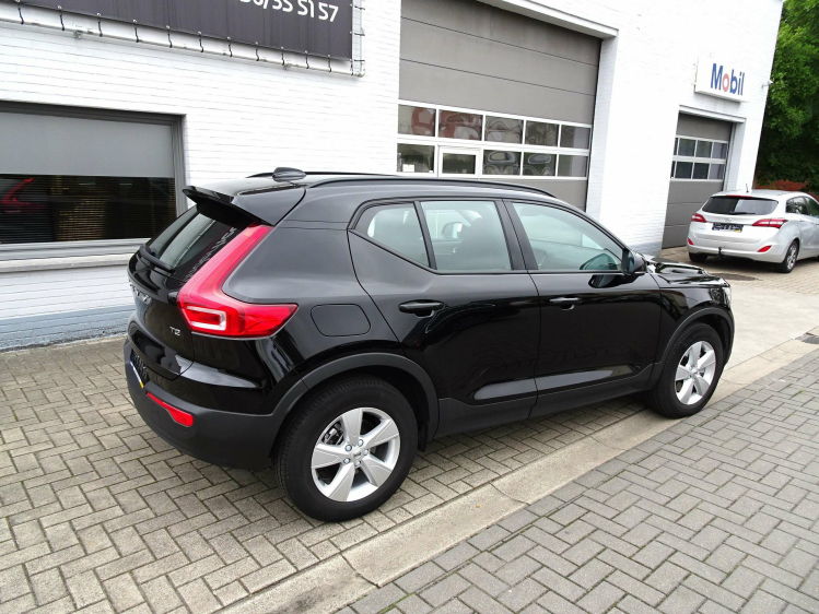 Volvo XC40 1.5T2 Momentum Geartronic FULL LED,EL.KOFFER,CRUIS Garage Nico Vanderheeren BV