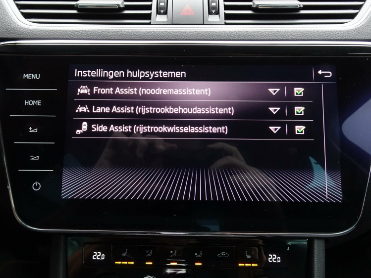 Skoda Superb 1.4TSi PHEV (160 kW) DSG,LED,CAMERA,CARPLAY,KEYLES Garage Nico Vanderheeren BV