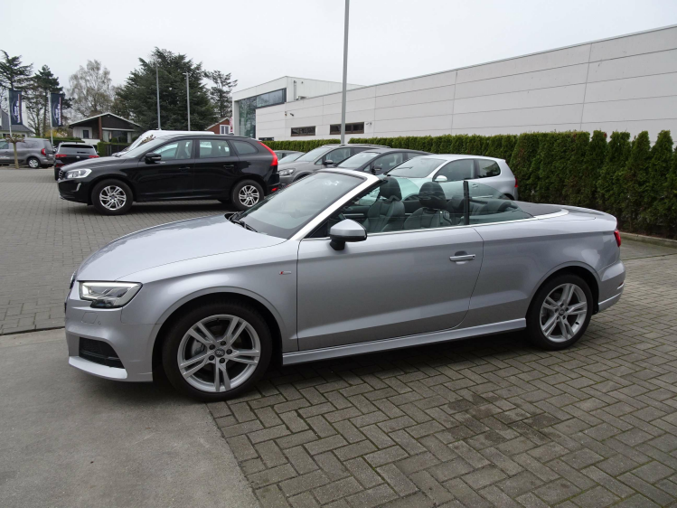 Audi A3 35TFSi S-Line S-Tronic XENON,CAMERA,TREKH,NAVI,ALU Garage Nico Vanderheeren BV