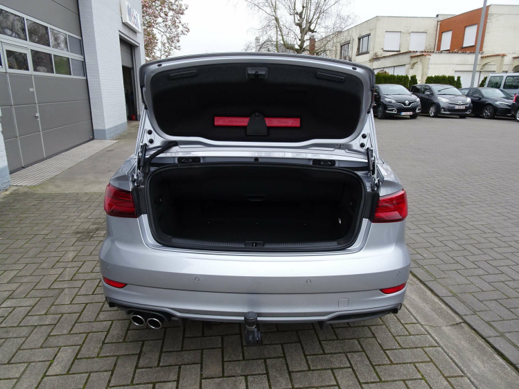 Audi A3 35TFSi S-Line S-Tronic XENON,CAMERA,TREKH,NAVI,ALU Garage Nico Vanderheeren BV