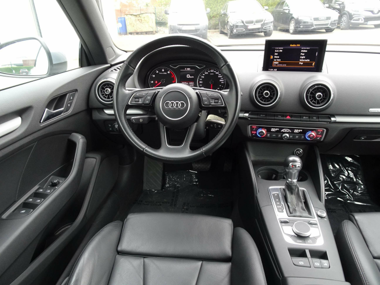 Audi A3 35TFSi S-Line S-Tronic XENON,CAMERA,TREKH,NAVI,ALU Garage Nico Vanderheeren BV