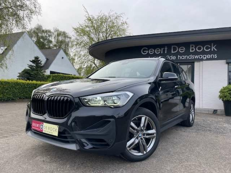 BMW X1 AUT/NAVI/PANO/LEDER/18