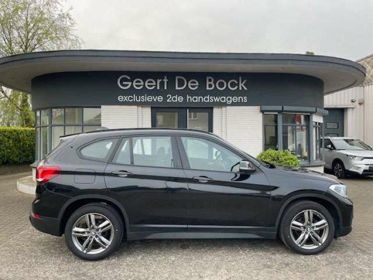 BMW X1 AUT/NAVI/PANO/LEDER/18