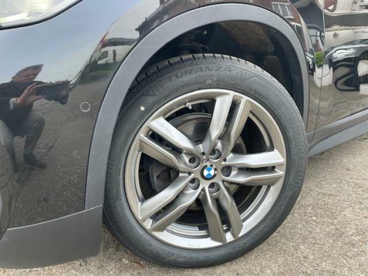 BMW X1 AUT/NAVI/PANO/LEDER/18