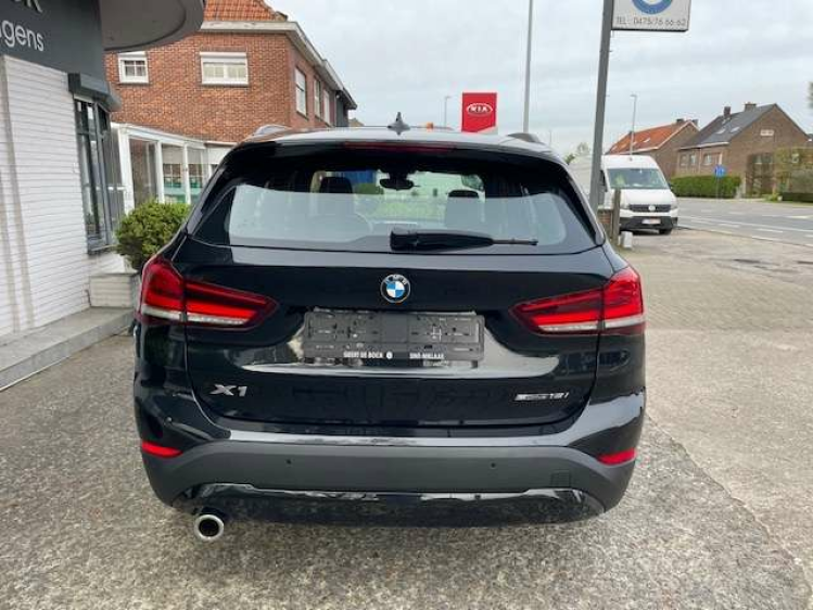 BMW X1 AUT/NAVI/PANO/LEDER/18