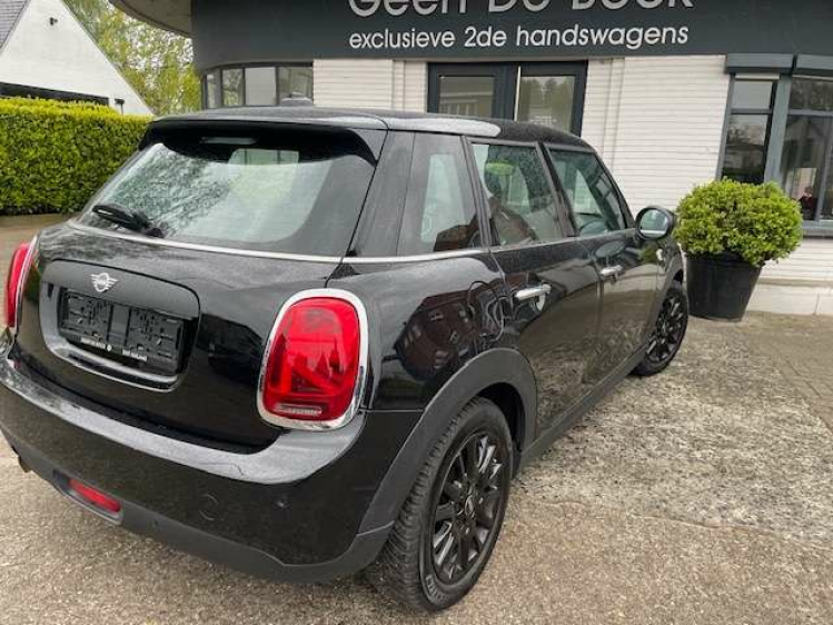 MINI One AUTOMAAT/5DEURS/PANO/SPORTZ/PDC*VERKOCHT* Geert De Bock