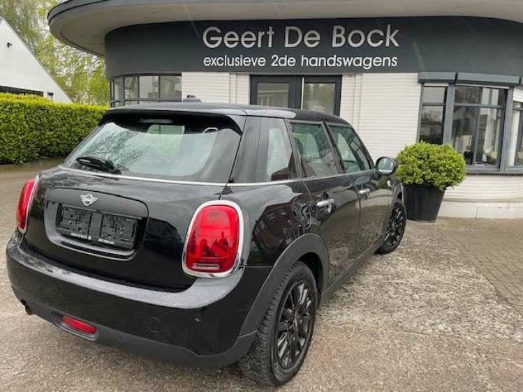 MINI One AUTOMAAT/5DEURS/PANO/SPORTZ/PDC*VERKOCHT* Geert De Bock