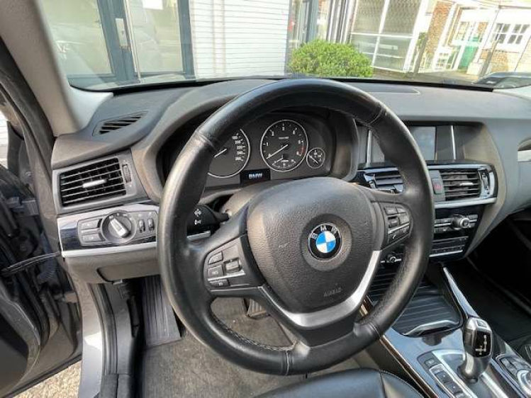 BMW X3 2.0 dA sD18/NAVI/LEDER/PDC/19