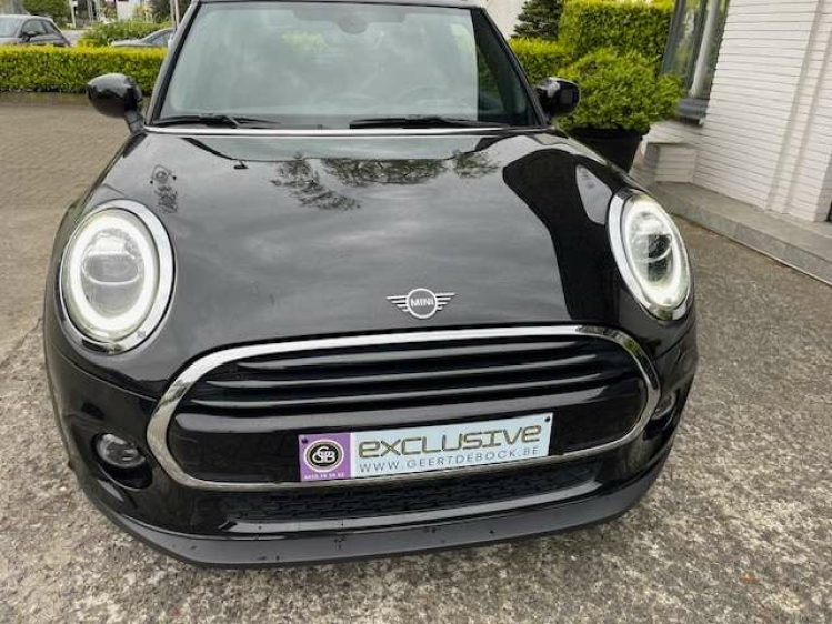 MINI Cooper AUT/NAVI/PANO/PDC/17