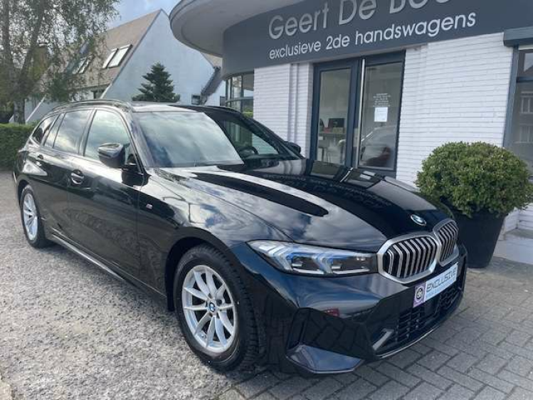 BMW 320 Touring 320iAS M SPORT/PANO/TREKHAAK Geert De Bock