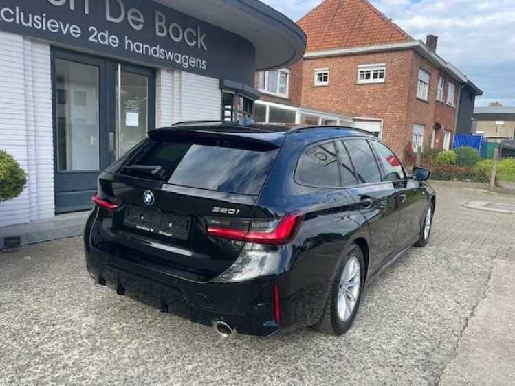 BMW 320 Touring 320iAS M SPORT/PANO/TREKHAAK Geert De Bock