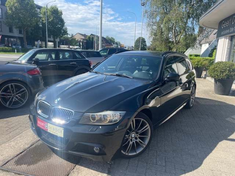 BMW 320 Touring  M SPORTPAKKET LEDER 18