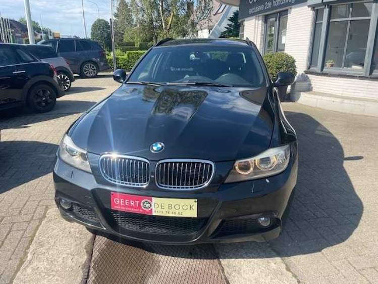 BMW 320 Touring  M SPORTPAKKET LEDER 18