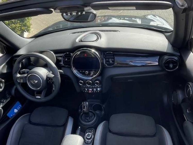 MINI Cooper Cabrio AUT/JCW KIT/17