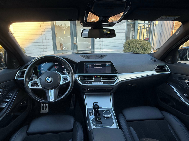 BMW 330 330e Touring Aut. M Sport/PANO/HARMAN K/19