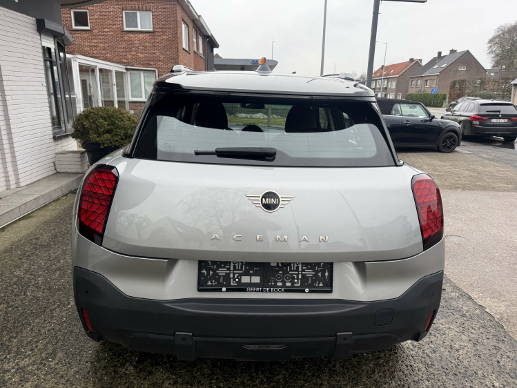 MINI Aceman Mini Aceman 42.5 kWh E CAMERA** 17