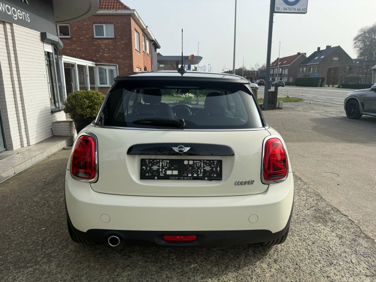 MINI Cooper Mini 1.5 Cooper SPORT/SPORTZET/ALU BLACK Geert De Bock