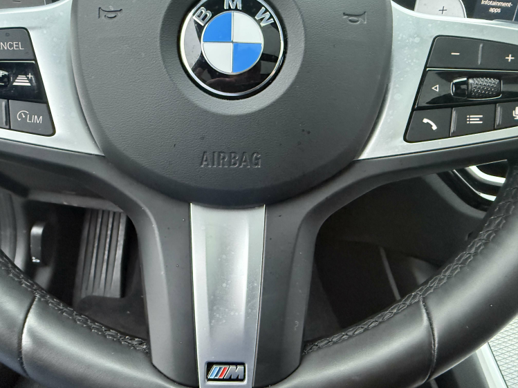 BMW 320 TouringiA/MSPORT/PANO/HEADUP/19\