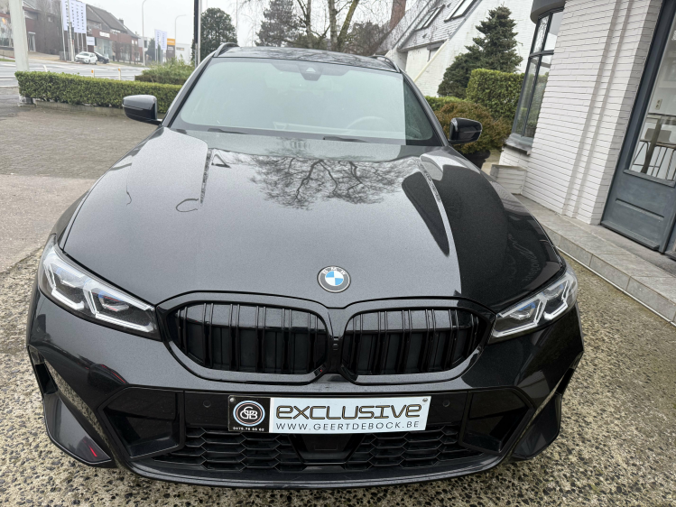 BMW 320 TouringiA/MSPORT/PANO/HEADUP/19\