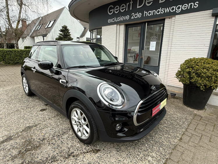 MINI Cooper Mini 1.5 Cooper/UNION JACK/ZETEVERWARMING Geert De Bock