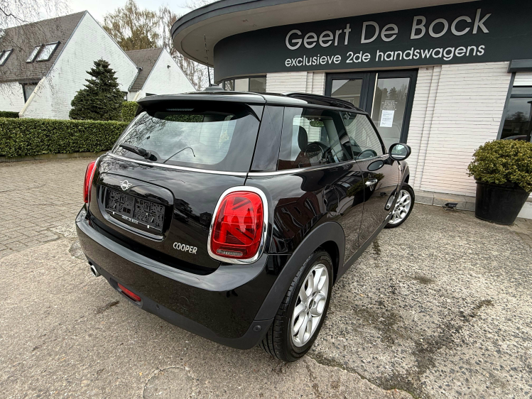 MINI Cooper Mini 1.5 Cooper/UNION JACK/ZETEVERWARMING Geert De Bock