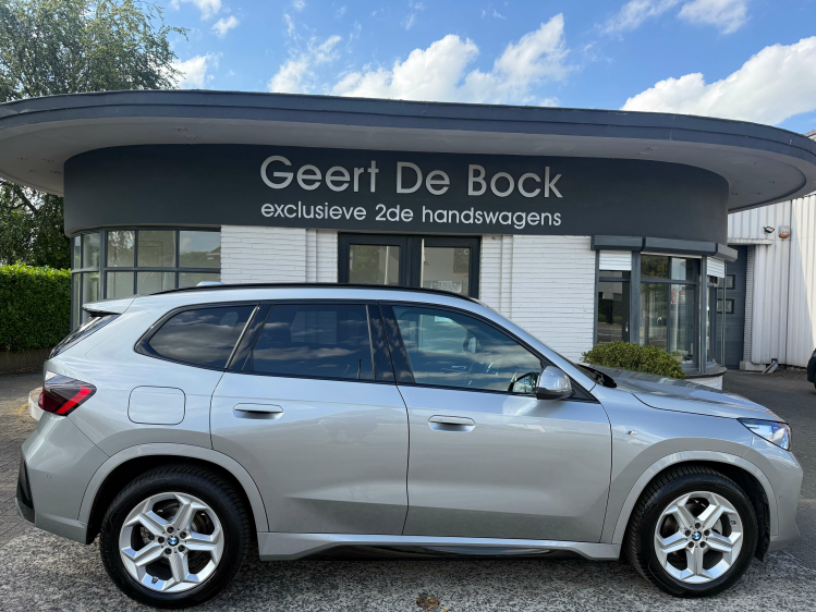 BMW X1 X1 18 M SPORTPAKKET/PANO/Harman Kardon/ Geert De Bock