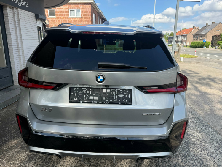 BMW X1 X1 18 M SPORTPAKKET/PANO/Harman Kardon/ Geert De Bock