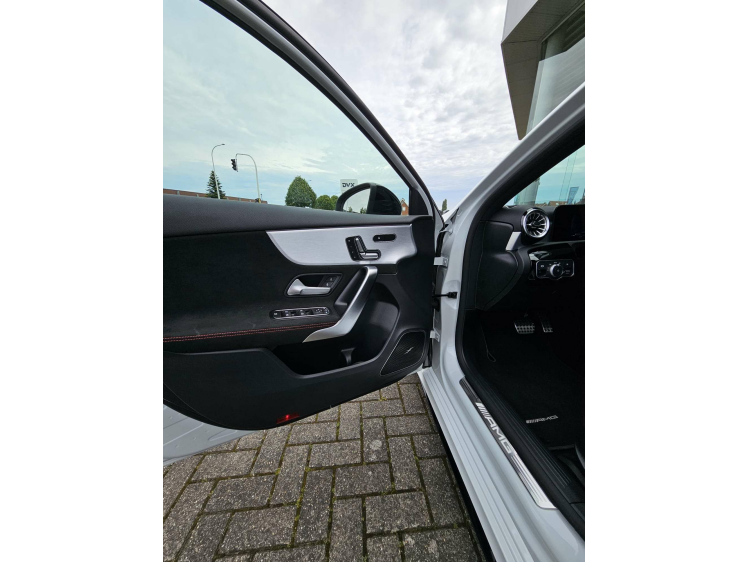 Mercedes-Benz A 45 AMG A45s AMG 4 MATIC Burmeister/Pano/Shadow/Head Up DVX Cars