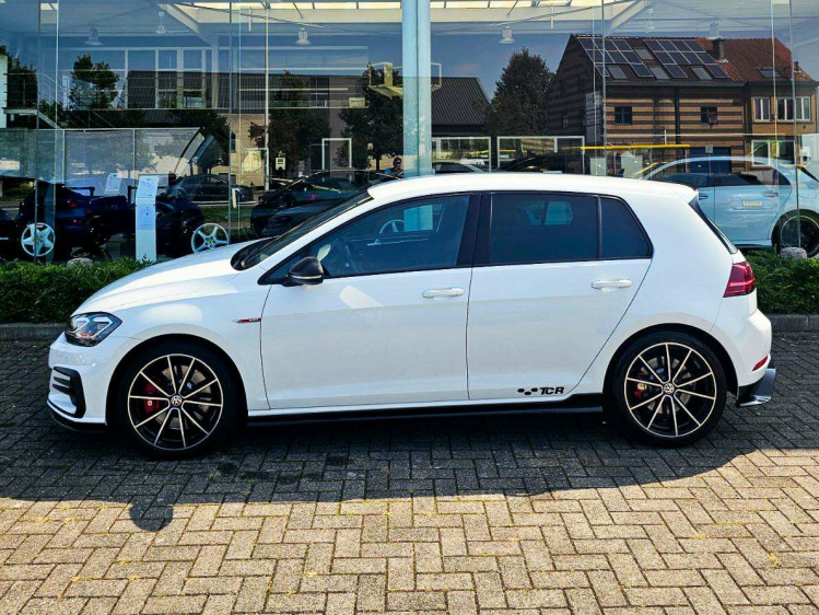 Volkswagen Golf GTI 2.0 TSI TCR LED / GARANTIE DVX Cars