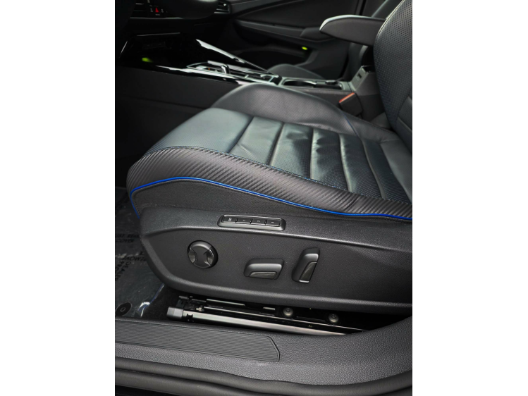 Volkswagen Golf R Akra/Drift/Harman/Elektr vented Leder/Garantie DVX Cars